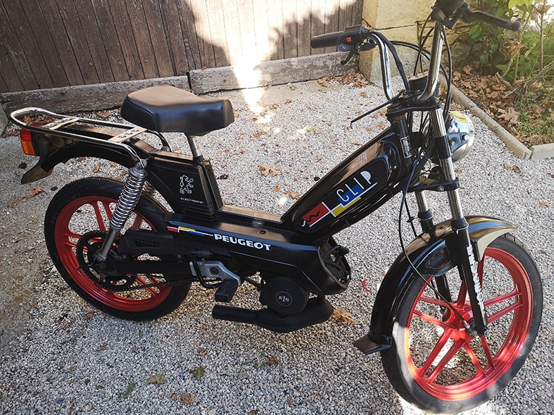 Peugeot 103 SPX clip
